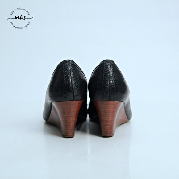 Tory Burch Letitia Leather Peep Toe Wedge Black Gold Women 6.5 - Picture 6 of 13